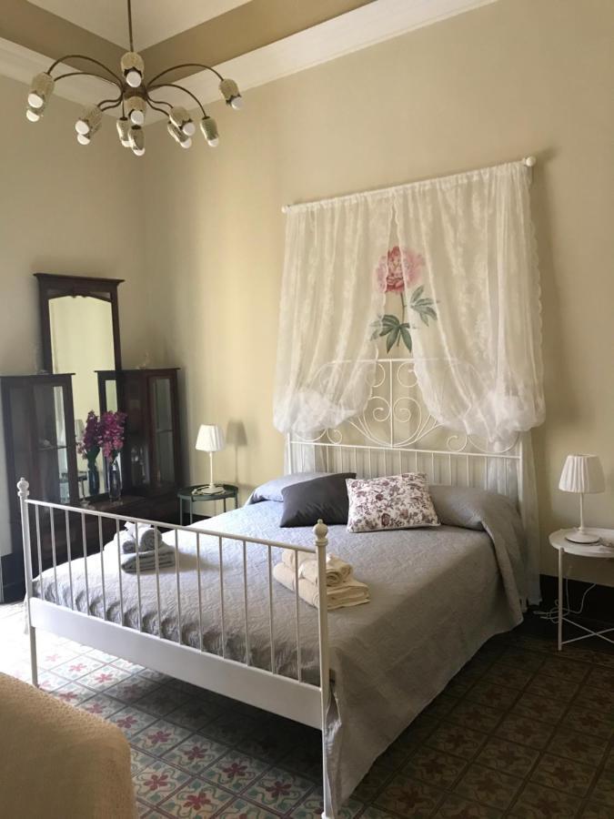 Balilla Apartment Катания Экстерьер фото